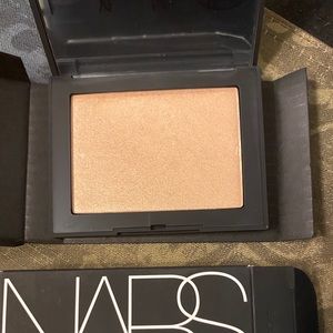 NARS Fort de France Highlighting Powder